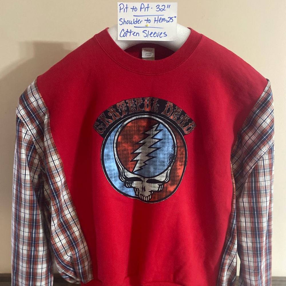 Grateful Dead Red Sweatshirt with Plaid Sleeves size xl